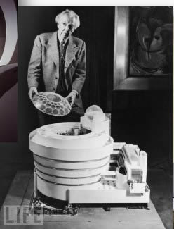 Frank Lloyd Wright Biography PDF (Document)
