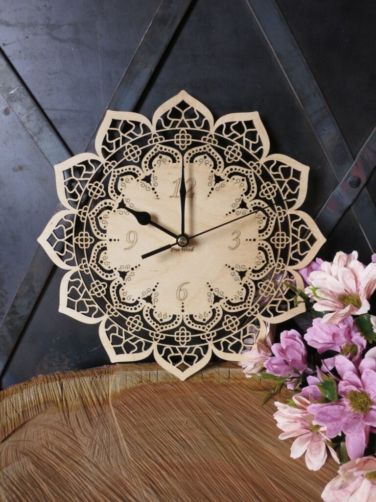 WLLL CLOCK CNC Lasser Cutting Desing