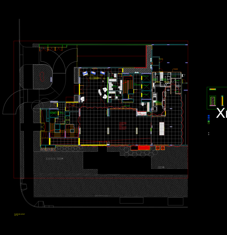 CAD floor plan of hotel lobby showing reception, luggage room, elevator hall, and restrooms with Portuguese annotations.