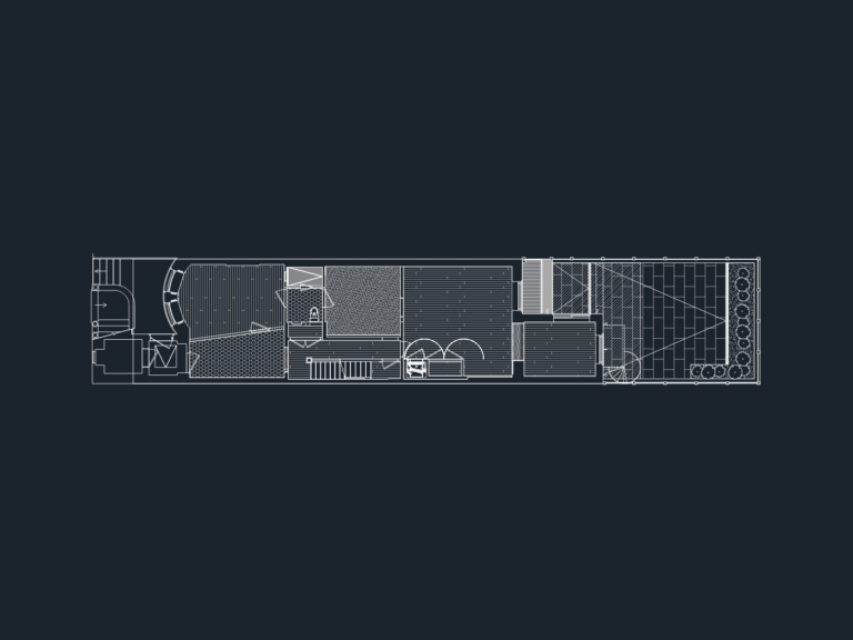 2D architectural floor plan of a narrow townhouse showing interior rooms, stairs, flooring hatches, and a rear yard.