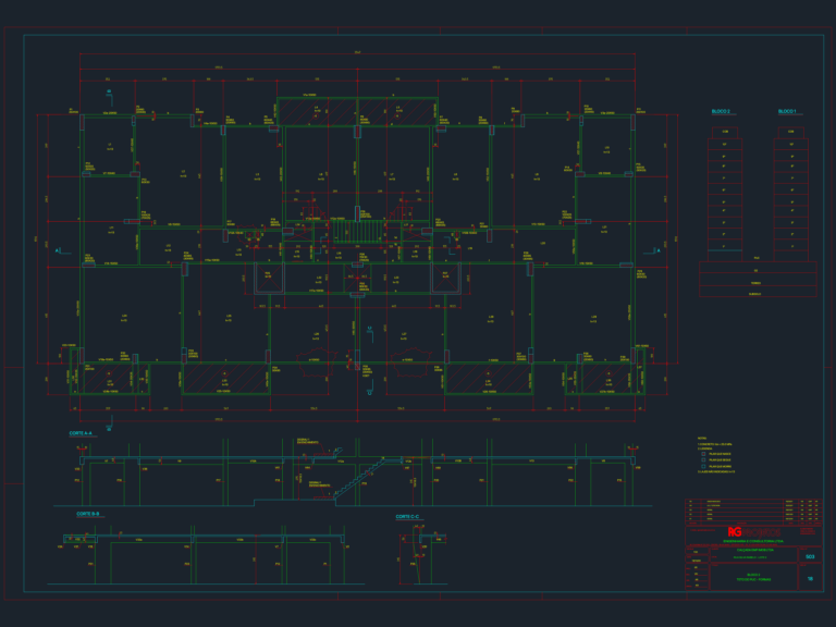 CAD structural formwork plan for a residential common area roof including sections, column legend, and dimensions.