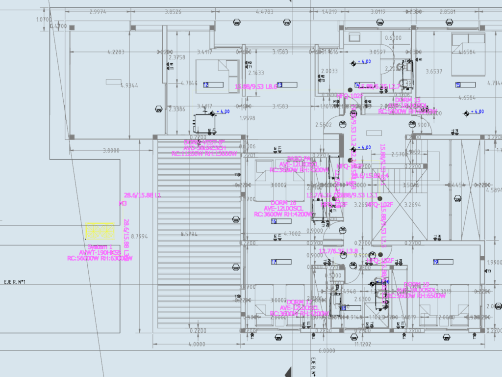 Residential VRF HVAC piping plan showing outdoor unit, indoor units, and copper pipe diameters.